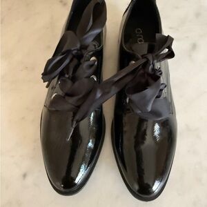 MEW Elegant Black Patent Leather Ankle Booties